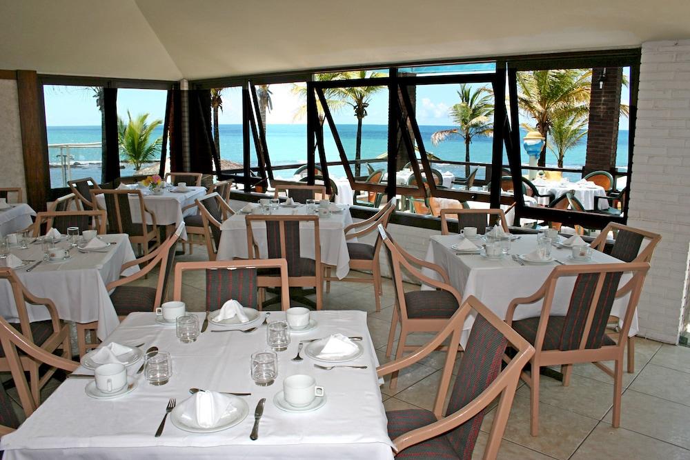 Baia Cabralia Hotel サンタ・クルース・カブラーリア エクステリア 写真
