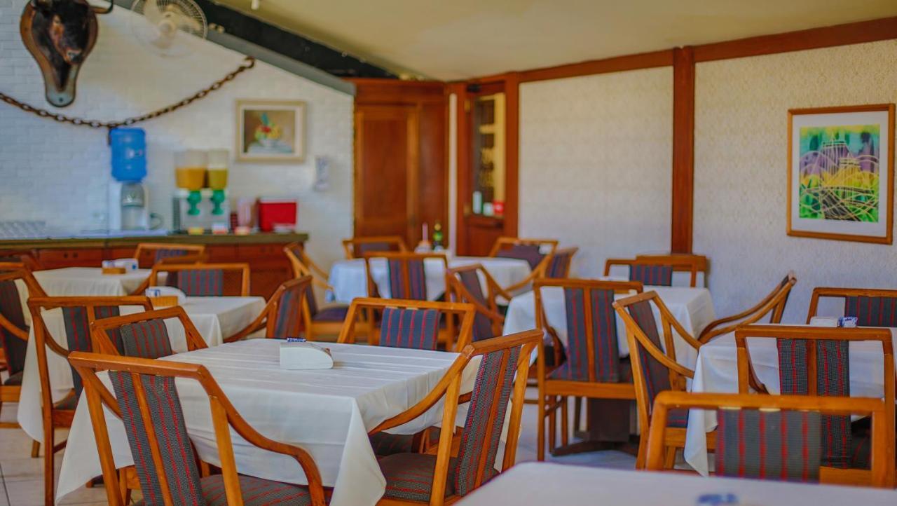 Baia Cabralia Hotel サンタ・クルース・カブラーリア エクステリア 写真