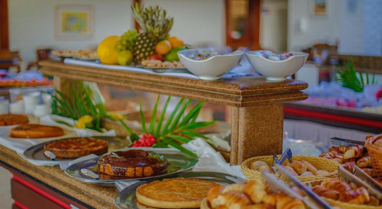 Baia Cabralia Hotel サンタ・クルース・カブラーリア エクステリア 写真